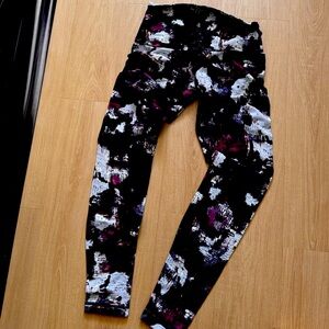 Lululemon wonder under leggings